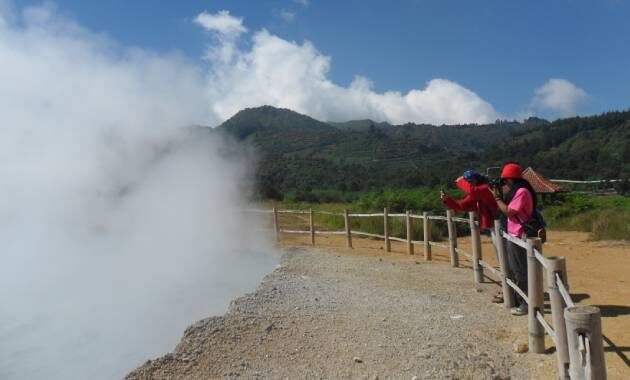 Kawah Sikidang Dieng